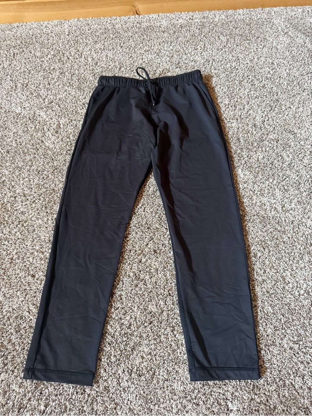 ZYIA Black Women's Athletic Drawstring Capris